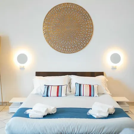 Palazzo - Seaview Holiday home